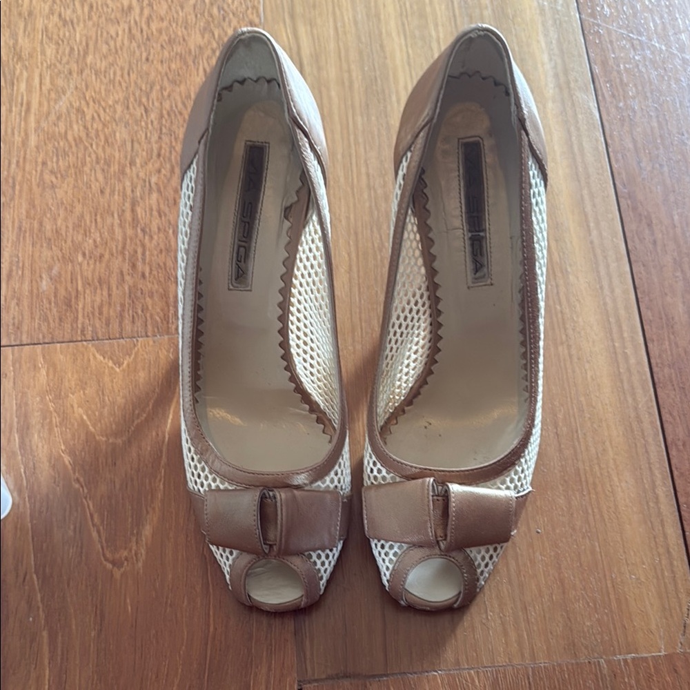 Via Spiga Brown Peep-Toe Heels with Bow Detail